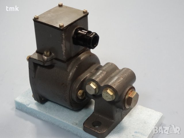 Магнет-вентил VEB EV-80, снимка 3 - Резервни части за машини - 27668803