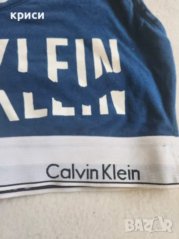 Дамско бюстие Calvin Klein оригинално, снимка 4 - Корсети, бюстиета, топове - 47345815