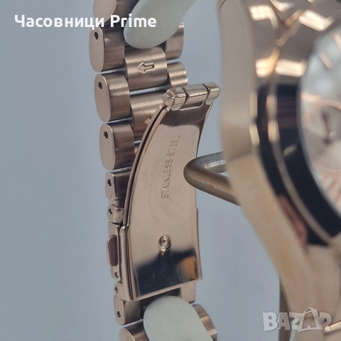 ХИТ МОДЕЛ: Michael Kors Bradshaw (MK5799) - Rose Gold, Луксозен & НОВ!, снимка 5 - Дамски - 52851995