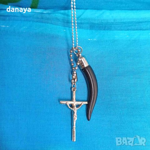 3282 Колие с висулка кръст и черен зъб, снимка 3 - Други - 38907589