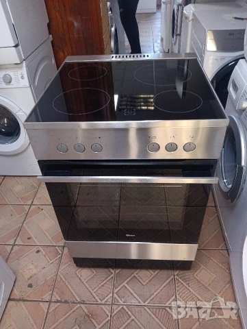 Иноксова свободно стояща печка с керамичен плот Gram с 2 години гаранция!