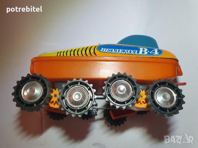 Руска метална играчка Вездеход 4, снимка 1 - Колекции - 40300397