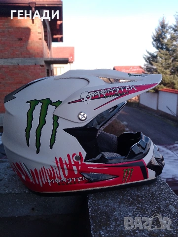 каска monster, размер S/M, снимка 3 - Аксесоари и консумативи - 53116561