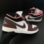 Nike Air Jordan 1 Low Mocha Chocolate Crimson Bliss Brown Размер 43 Номер Обувки Маратонки Нови , снимка 9