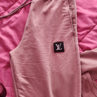 Дамски комплект Louis Vuitton , снимка 7 - Спортни екипи - 44905591