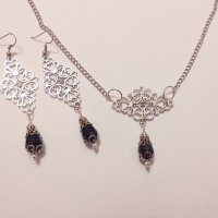 Разкошен Викториански комплект с Черни кристали и филигрирани орнаменти в цвят Сребро, снимка 8 - Бижутерийни комплекти - 28257261