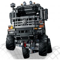 LEGO Technic Камион 4x4 Mercedes-Benz Zetros 42129, снимка 4 - Конструктори - 35250784
