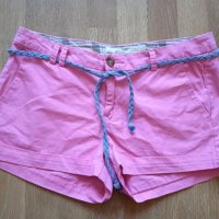 Розови къси панталони, снимка 2 - Къси панталони и бермуди - 32730409