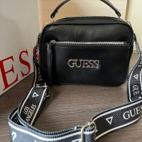 Нова дамска чанта Guess, снимка 7 - Чанти - 40170524
