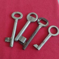 Лот ключове  стари редки за колекционери катинар, брава, куфар, резец 29251, снимка 3 - Антикварни и старинни предмети - 37408174