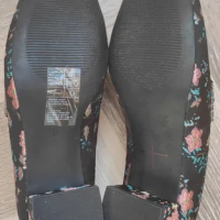 Дамски обувки H&M, снимка 5 - Дамски обувки на ток - 44893009