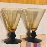 Две Старинни Царски Стъклени Чаши 30те г на 20в., снимка 1 - Антикварни и старинни предмети - 43207686