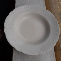 Порцеланова чиния Johnson Bros England, снимка 1 - Антикварни и старинни предмети - 34752010