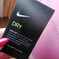Оригинален Дамски Клин Nike Dri-Fit XL Цена 35лв, снимка 1 - Клинове - 42969771