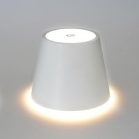 LED Настолна Лампа Бяла Безжична Ip44 , снимка 2 - Настолни лампи - 43610435