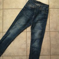 Дамски дънки тип Skinny jeans, снимка 1 - Дънки - 39161911