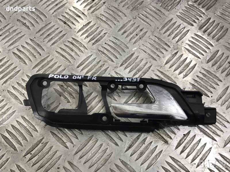 Предна дясна дръжка VW Polo,1.4TDI,2004г., снимка 1