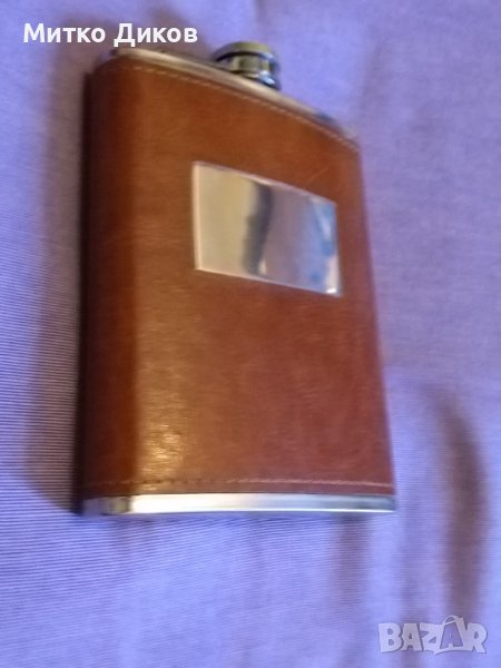 Павур флашка 8 юза с правоъгълник по средата  кожена обвивка, снимка 1