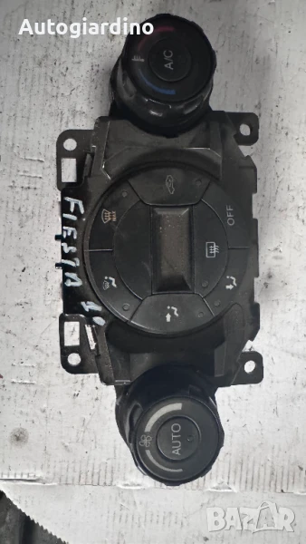 Климатичен блок / панел / табло за Ford Fiesta - 8A6T18C612 / 8A6918C612, снимка 1