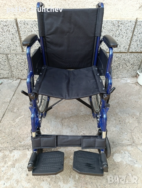 Продавам инвалидна количка почти нова, снимка 1