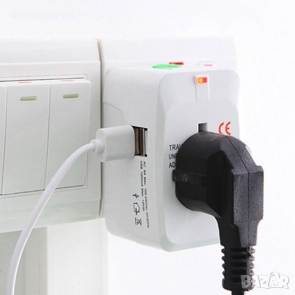 1989 International Adapter с 2 бр. USB, снимка 1