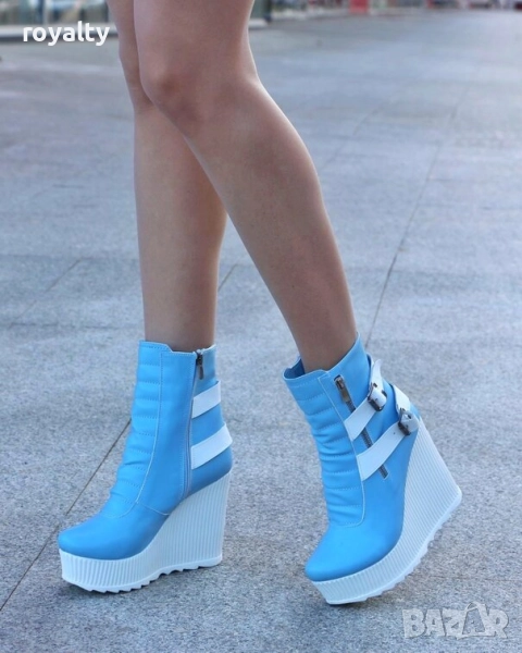 Боти на платформа - синя кожа с бяло ходило, снимка 1
