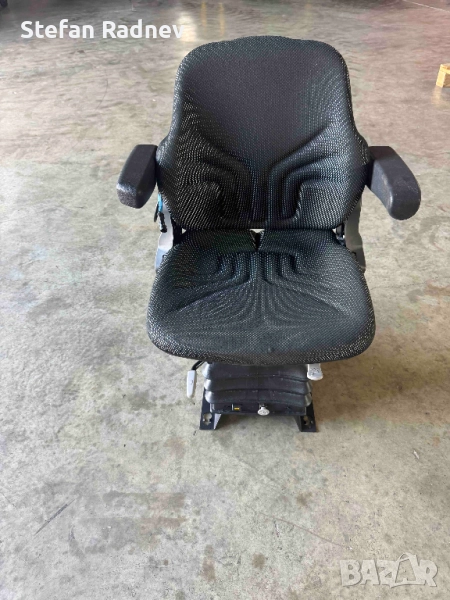 Седалка Grammer на въздух за трактор, снимка 1