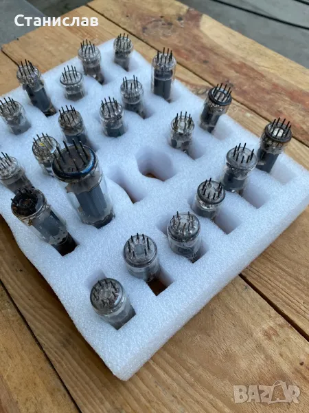 стари лампи от телевизор и радио, снимка 1