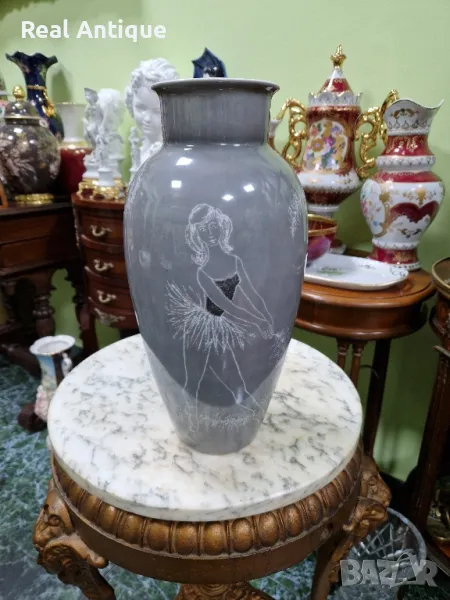 Уникална антикварна колекционерска немска  голяма порцеланова ваза H&G Heinrich , снимка 1
