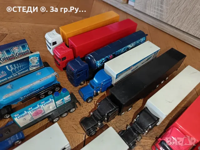 Малки камиончета -мащаб 1/87 ,към 20 см,по 10 лв за бр., снимка 5 - Коли, камиони, мотори, писти - 49345762