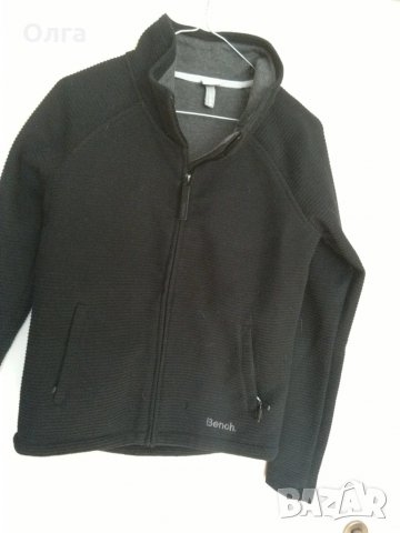 Черен суичър BENCH, размер XS, снимка 3 - Суичъри - 27372115