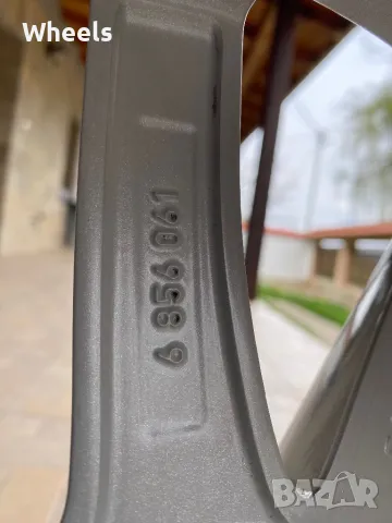 17" 5x112 BMW Style 560 X1 X2 F48 F39 OEM, снимка 9 - Гуми и джанти - 49846142