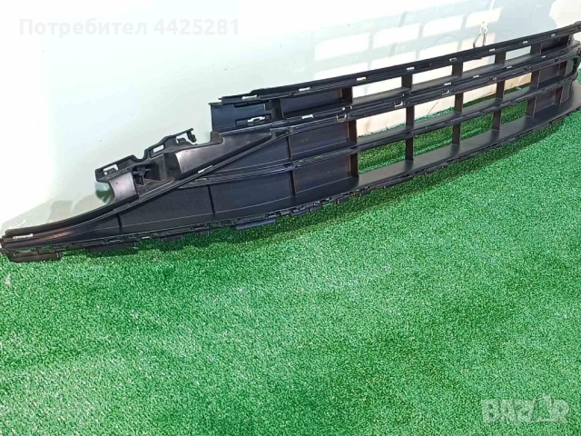 решетка в предна броня VW Passat 8.5 mod 2019-2024 г. #1024., снимка 3 - Части - 51642593