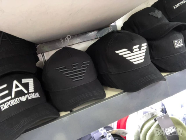 шчпки с козирка dsquared2 nike puma celine amiri