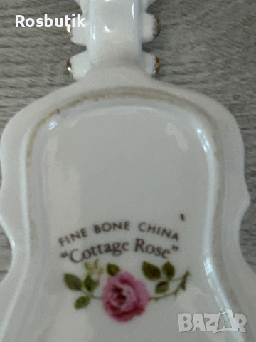 Старинни порцеланови( от фин костен порцелан ) миниатюри , снимка 6 - Колекции - 53413277