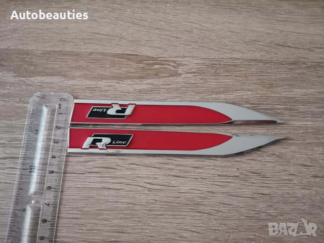 червена емблема за калник Volkswagen R Line, снимка 5 - Аксесоари и консумативи - 53494377