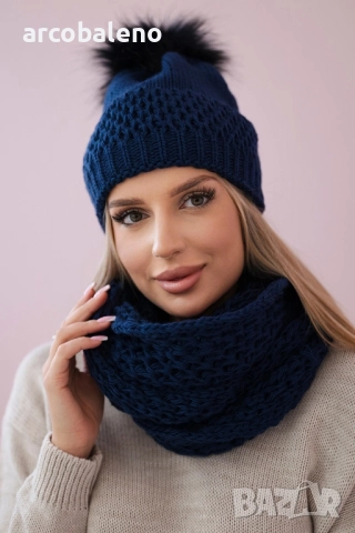 Дамски зимен комплект шапка и шал, 3цвята , снимка 2 - Шапки - 47560442