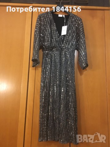 Празнична блестяща рокля, снимка 2 - Рокли - 43279244