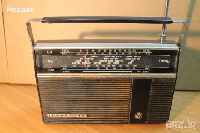 Радио ''Loewe Opta Lissy'', снимка 2 - Радиокасетофони, транзистори - 43789562