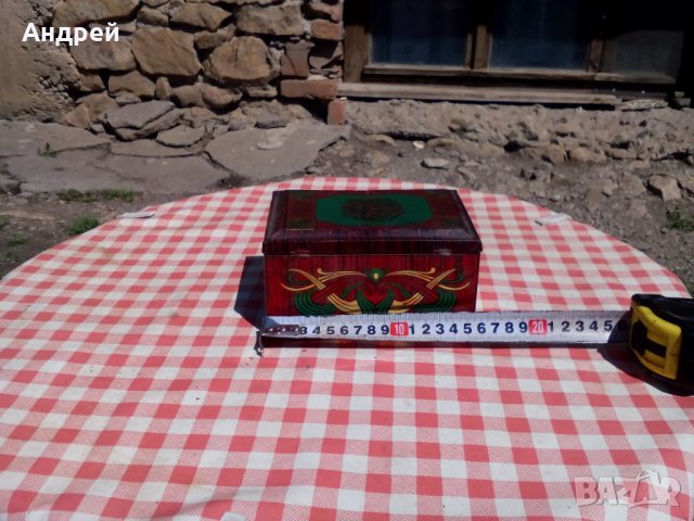 Стара метална кутия #6, снимка 3 - Антикварни и старинни предмети - 28653286