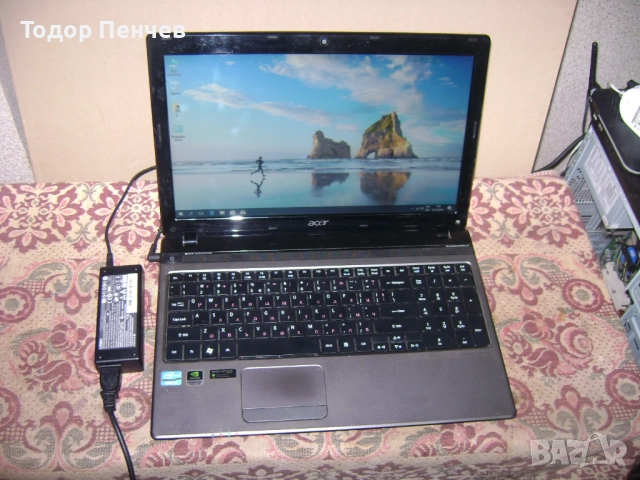 Acer Aspire 5750G - Core i3, 4 GB RAM, 1 TB HDD, зарядно, снимка 2 - Лаптопи за дома - 52787394