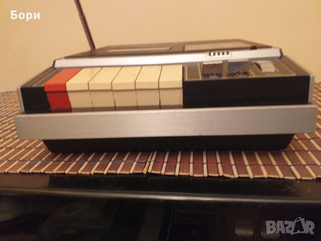 Радиокасетофон UNIVERSUM CTR-2342, снимка 11 - Радиокасетофони, транзистори - 27253417