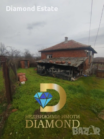 Двуетажна къща в село Георги Добрево, общ. Любимец, снимка 3 - Къщи - 52987551