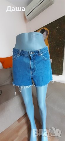 Дънкови къси панталонки шорти бермуди, снимка 5 - Къси панталони и бермуди - 37663784
