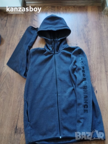 peak performance tech z h - страхотно дамско яке М, снимка 3 - Якета - 52108911