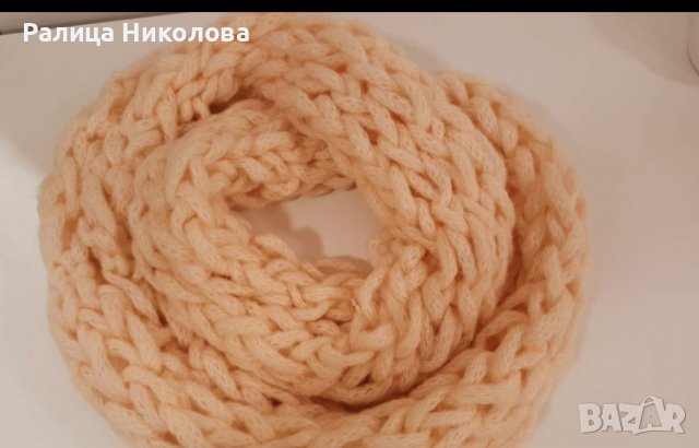 Нов ръчно плетен шал с етикетче, снимка 2 - Други - 38997702