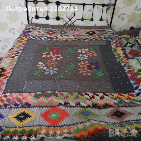 Ръчно плетена кувертюра,покривало,покривка за легло, снимка 2 - Покривки за легло - 52874369