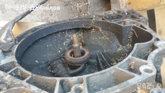 Продавам опел астра хечбег моноинжекцион 1991г на части, снимка 7 - Автомобили и джипове - 22516935