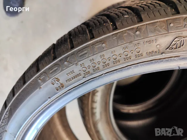 2бр.зимни гуми 235/35/20 Nokian, снимка 5 - Гуми и джанти - 50107422