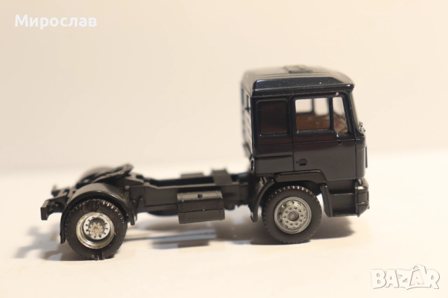 HERPA H0 1/87 МАН MAN ВЛЕКАЧ КАМИОН МОДЕЛ, снимка 4 - Колекции - 52446879